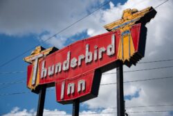 Thunderbird Inn