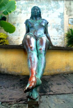 Michelle The Statue
