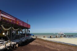 Random Overseas Hwy. Spot