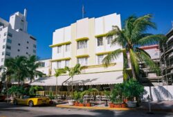 Leslie Hotel - Ocean Drive